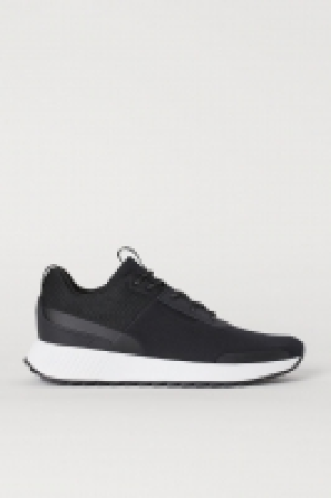  Sneaker aus Mesh CHF 29.95
