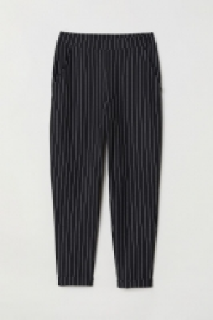  Schlupfhose in 7/8-Länge CHF 17.95
