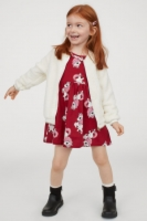  Gemustertes Jerseykleid CHF 3.95