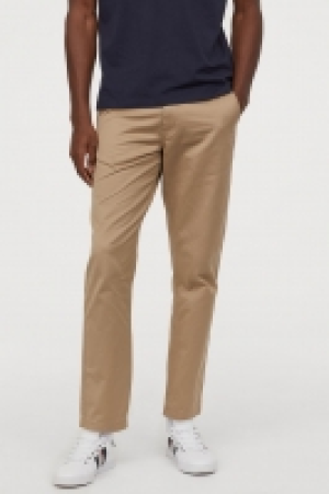 Chino aus Baumwolltwill CHF 20.95