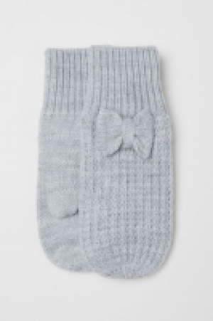  Glitzernde Fausthandschuhe CHF 1.95