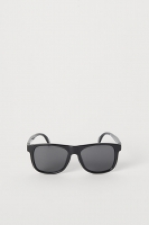  Sonnenbrille CHF 2.95