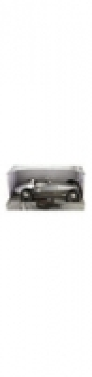 Rennwagen mit Primitivo del Saltento Apulia IGT CHF 31.95
