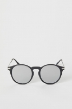  Sonnenbrille CHF 9.95