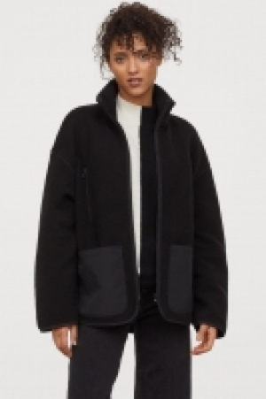  Jacke aus Teddyfleece CHF 19.95