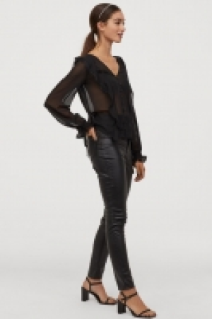  Chiffonbluse mit V-Ausschnitt CHF 16.95