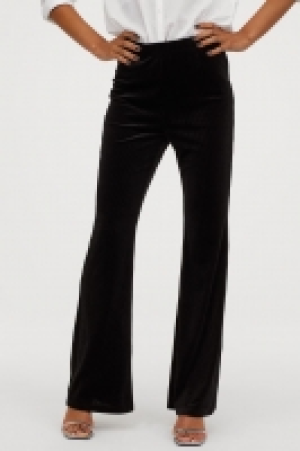  Ausgestellte Jerseyhose CHF 13.95