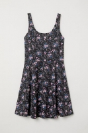  Ärmelloses Jerseykleid CHF 9.95