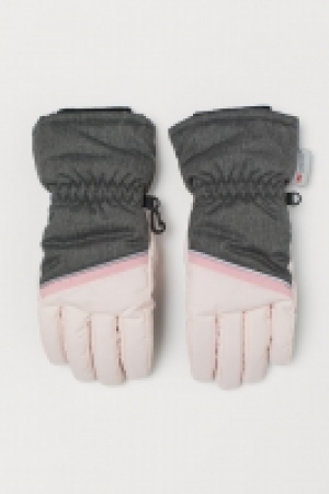  Wasserabweisende Skihandschuhe CHF 11.95