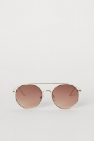  Sonnenbrille CHF 7.95