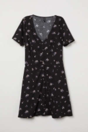 Kleid mit Knopfleiste CHF 14.95