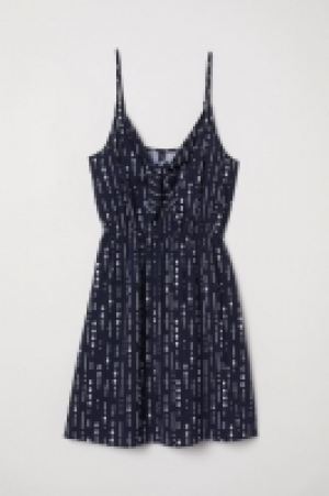  Kleid mit Gürtel CHF 14.95