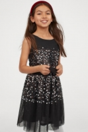  Tüllkleid mit Pailletten CHF 27.95