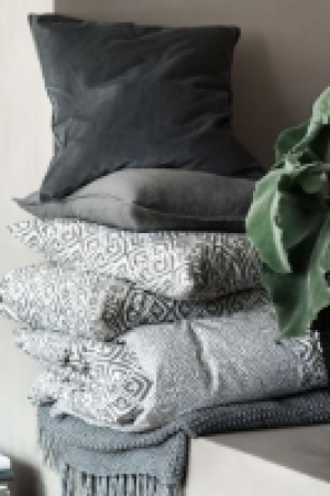  Kissenhülle aus Samt CHF 11.95