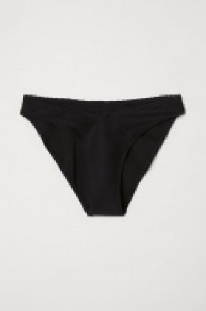  Bikinihose im V-Schnitt CHF 9.95