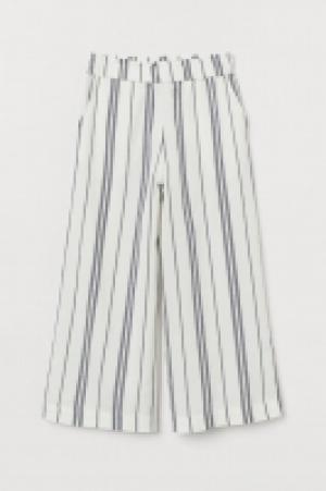 Weite Schlupfhose CHF 15.95