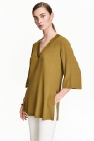 Tunika mit V-Ausschnitt CHF 15.95