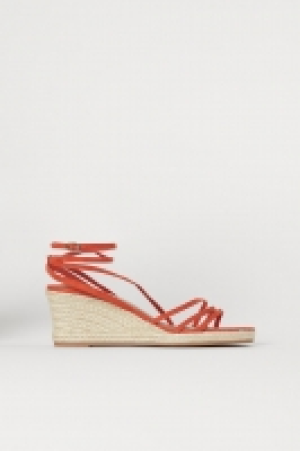 Sandaletten mit Keilabsatz CHF 22.45
