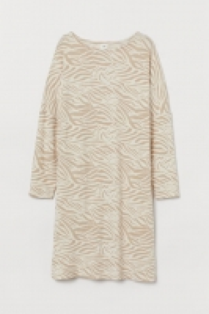 Kleid mit U-Boot-Ausschnitt CHF 15.95