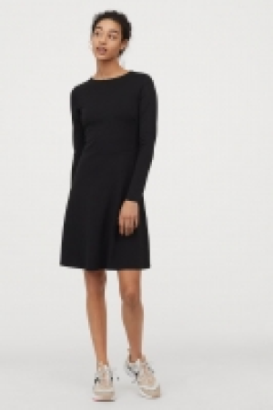 Langarmkleid aus Jersey CHF 17.95