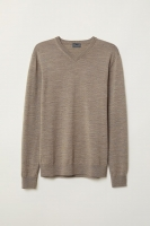 V-Pullover aus Merinowolle CHF 37.95