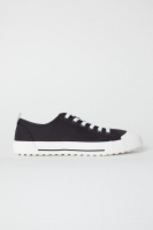 Sneaker aus Baumwollcanvas CHF 26.45