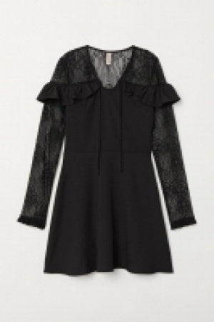 Kleid mit Spitze CHF 29.95