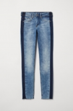 Super Skinny Regular Jeans CHF 23.95
