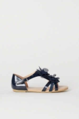 Sandalen mit Tüllrosen CHF 15.95