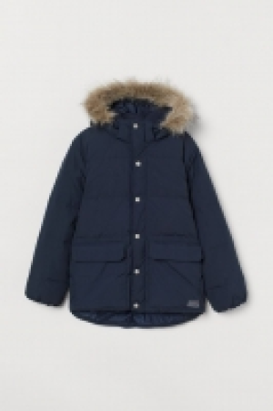 Daunenjacke mit Kapuze CHF 49.95