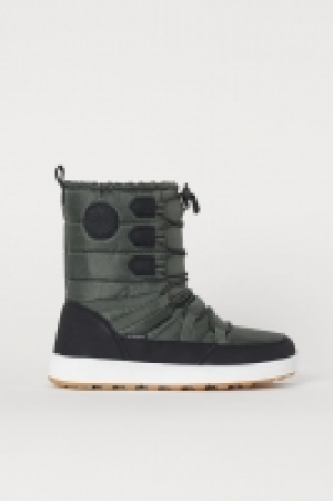 Boots mit wasserdichtem Fuss CHF 34.95