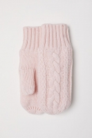 Gestrickte Fäustlinge CHF 5.95