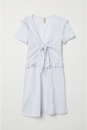 Kleid mit Bindebändern CHF 9.95