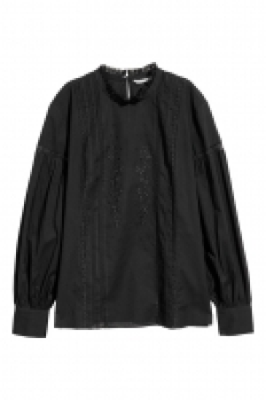 Bluse mit Stickerei CHF 13.95