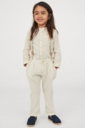 Hose mit Trägern CHF 22.95