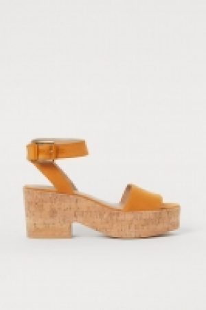 Plateau-Sandaletten CHF 19.95