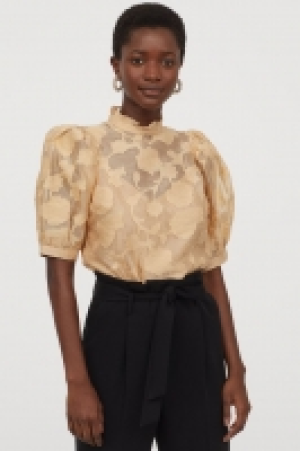 Bluse aus Organza CHF 22.95