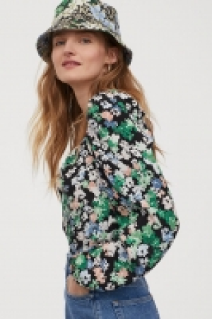 Bluse mit Puffärmeln CHF 12.95