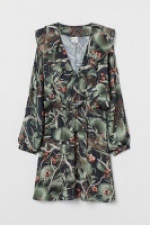 Gemustertes Volantkleid CHF 22.95