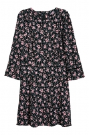 Kleid aus Kreppstoff CHF 14.95