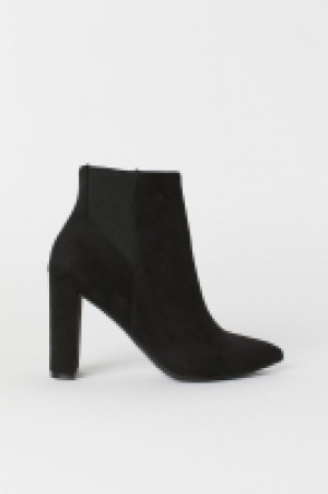Stiefeletten CHF 27.95