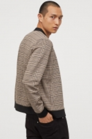 Cardigan mit Reissverschluss CHF 19.95