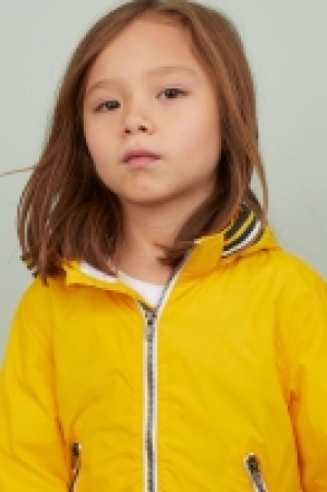 Nylonjacke mit Jerseyfutter CHF 15.95