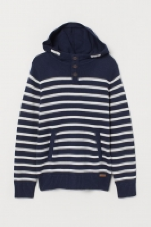 Gestrickter Kapuzenpullover CHF 19.95