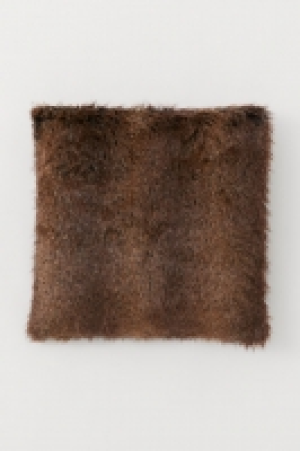 Faux-fur-Kissenhülle CHF 8.95