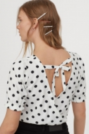 Wickelbluse mit Bindebändern CHF 13.95