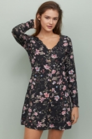 Gemustertes Jerseykleid CHF 17.95