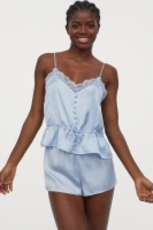 Schlaftop und Shorts CHF 18.95