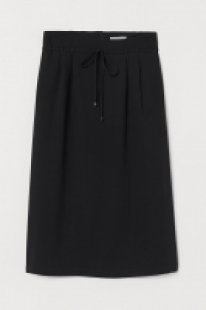 Jupe mit Bindegürtel CHF 12.95