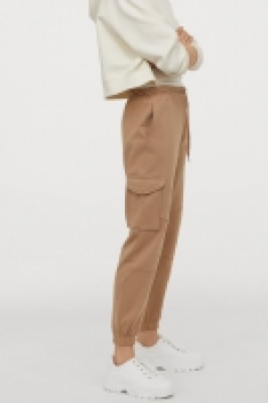 HM  Joggers mit Beintaschen